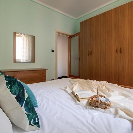 Sea Mint Apartment Rapallo Eksteriør billede