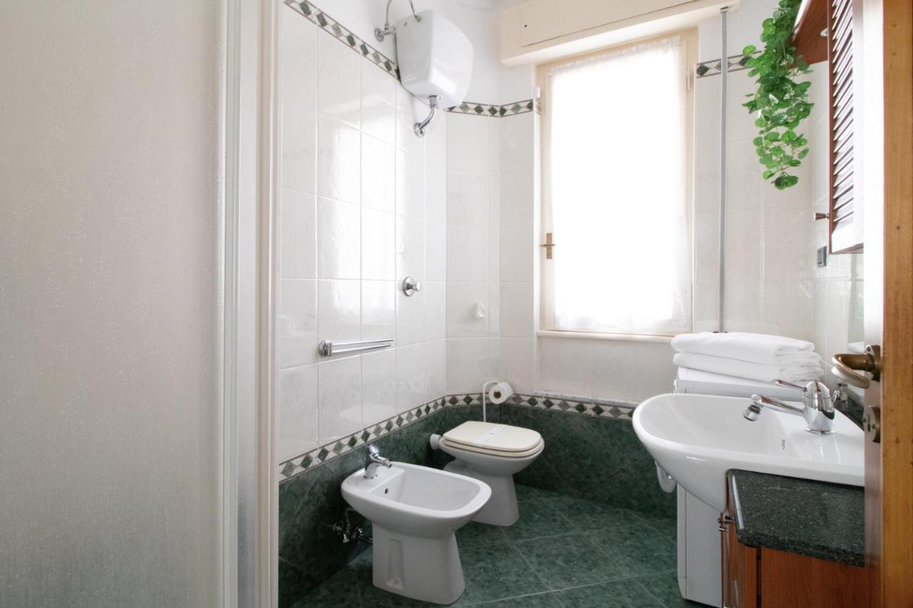 Sea Mint Apartment Rapallo Eksteriør billede